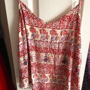patterned cutout loose tank top